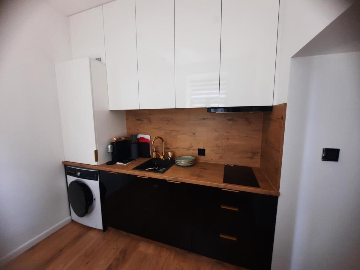 Rosh Apartament ลูบลิน ภายนอก รูปภาพ