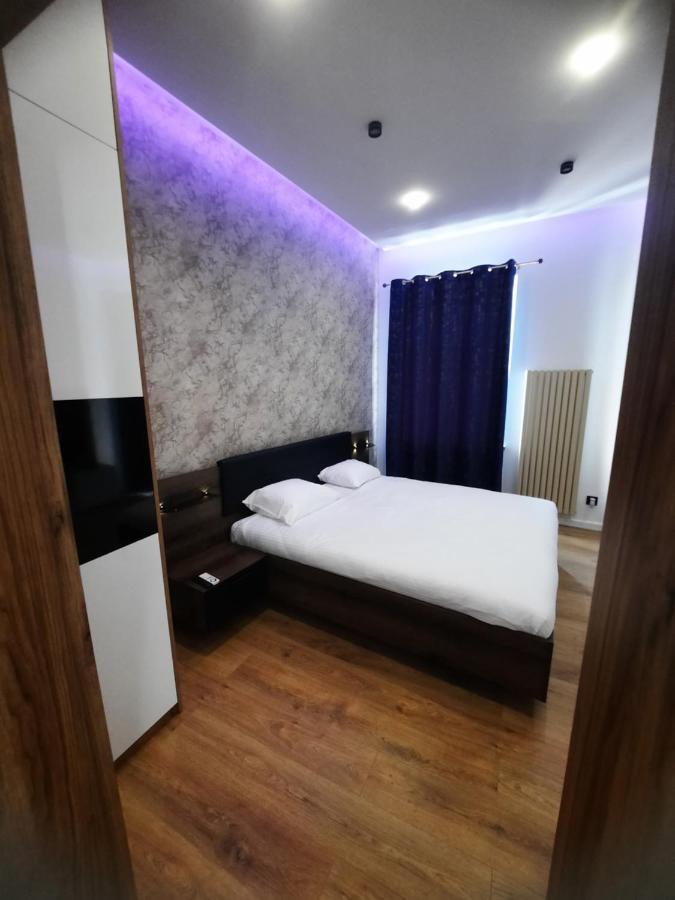 Rosh Apartament ลูบลิน ภายนอก รูปภาพ